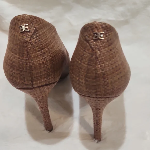Sam Edelman Textured Brown Heels - Picture 4 of 7